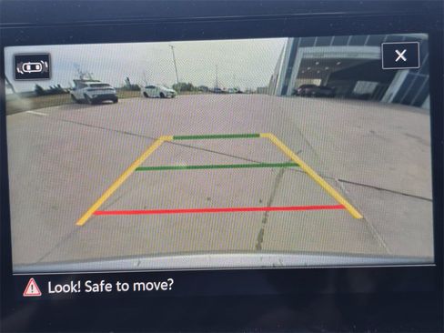 New 2025 Volkswagen Taos SE image 13