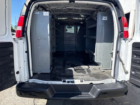 Used 2022 GMC Savana 2500 w/ Driver Convenience Package RWD image 23
