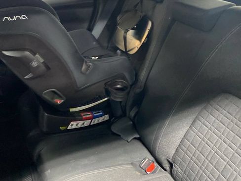 Used 2023 Honda HR-V LX image 13