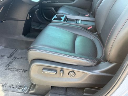 Used 2024 Honda Odyssey Sport image 15