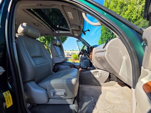 Used 2002 Toyota Sequoia Limited AWD/4WD image 14