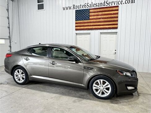 Used 2012 Kia Optima EX w/ Premium Pkg FWD image 2