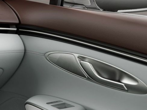 New 2026 Genesis GV70 2.5T Advanced image 23