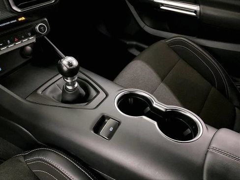 Used 2024 Ford Mustang GT RWD image 16