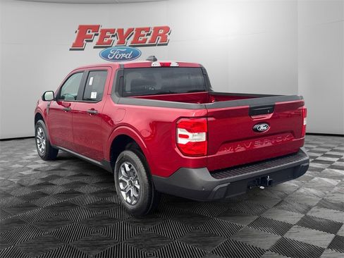 New 2025 Ford Maverick XLT image 3