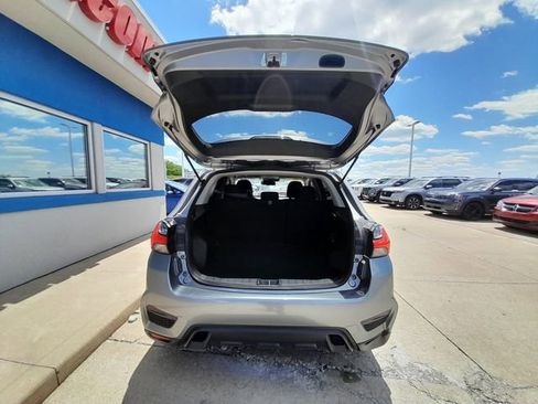 Used 2024 Mitsubishi Outlander Sport ES AWD/4WD image 44