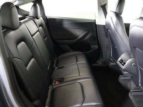 Used 2023 Tesla Model Y Performance AWD/4WD image 37