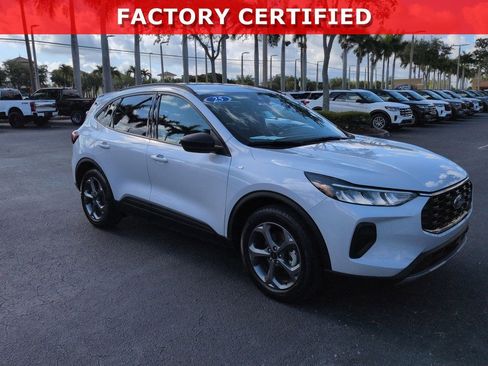 Certified 2025 Ford Escape ST-Line FWD image 2