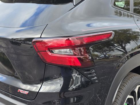 New 2026 Chevrolet Trax RS w/ Sunroof Package image 13