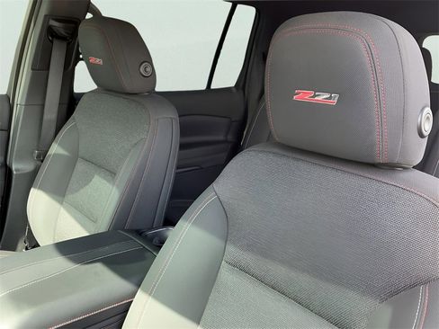 Used 2024 Chevrolet Traverse Z71 w/ Enhanced Driving Package image 28