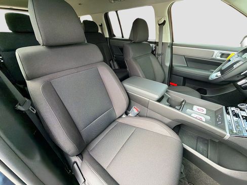 New 2026 Hyundai Santa Fe SE image 16