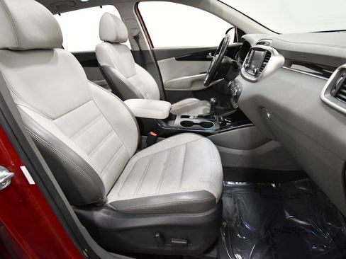 Used 2018 Kia Sorento SX AWD/4WD image 19