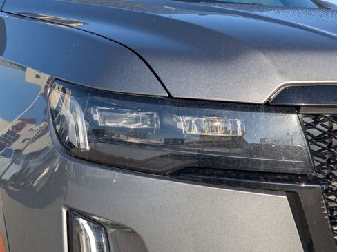 Used 2021 Cadillac Escalade Sport w/ Driver Assist Tech Package image 11