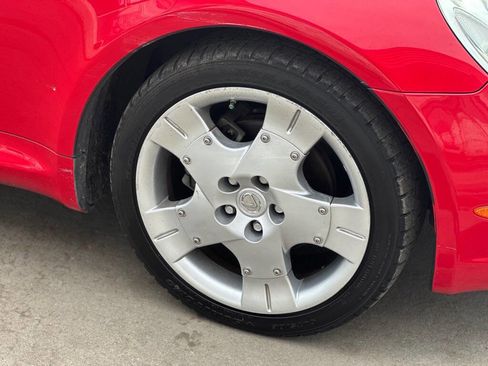 Used 2002 Lexus SC 430 Convertible image 7