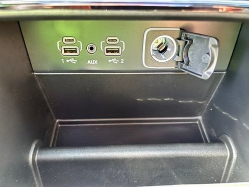 Certified 2026 Jeep Grand Cherokee Limited w/ Limited Altitude Package AWD/4WD image 42