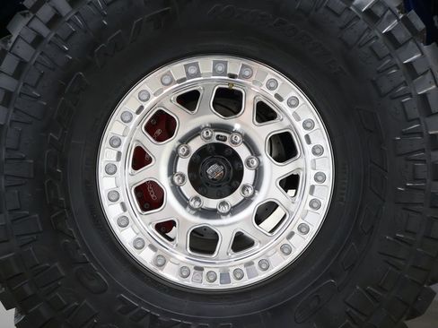 Used 2023 Jeep Gladiator Rubicon w/ LED Lighting Group image 18