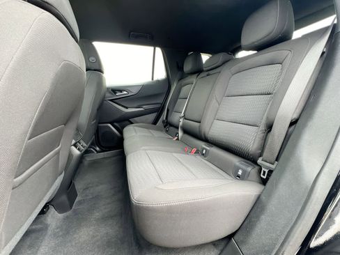 Used 2025 Chevrolet Equinox LT w/ Safety and Technology Package image 19