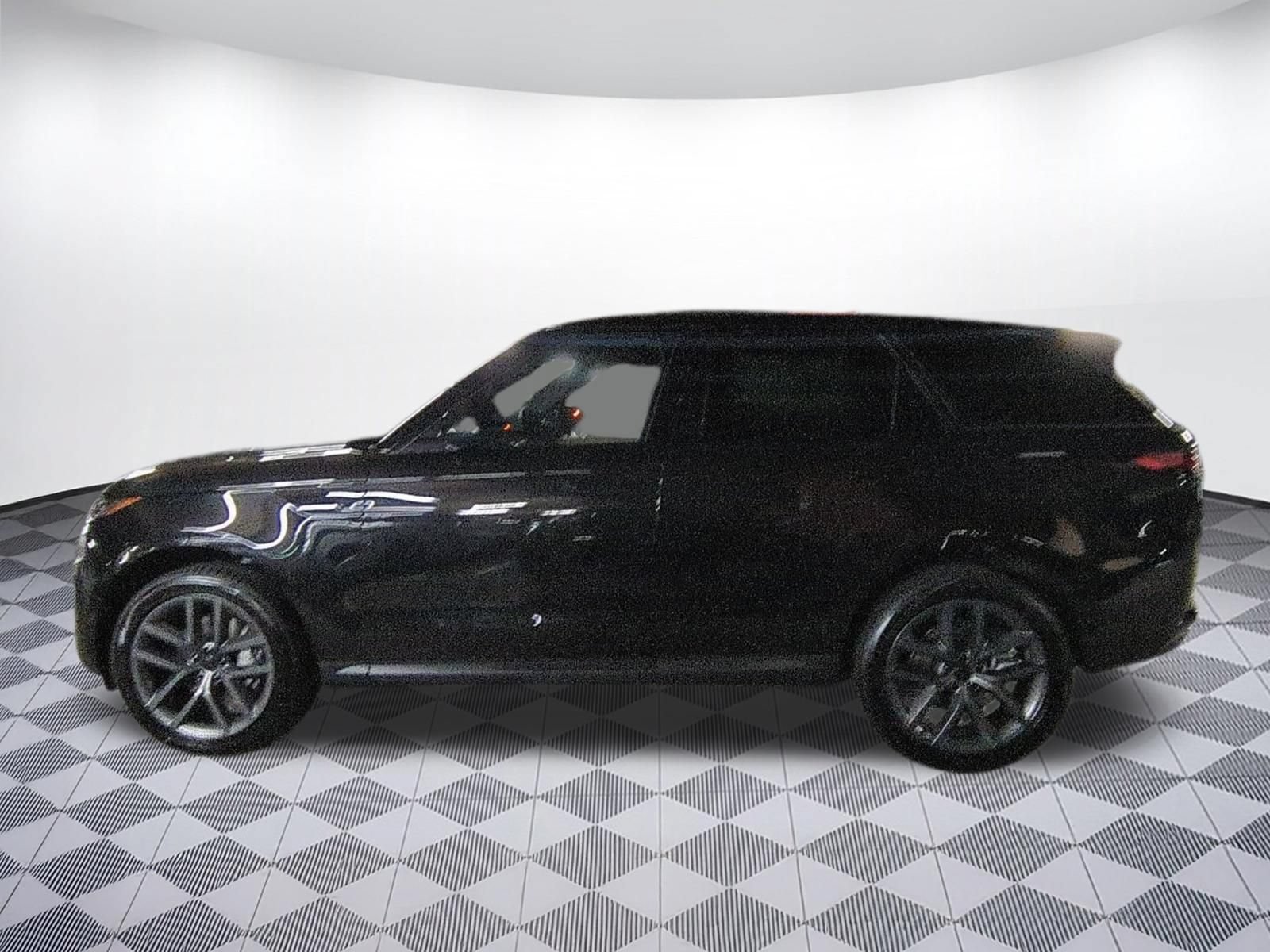New 2027 Land Rover Range Rover Sport SE AWD/4WD image 2