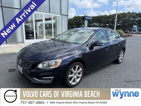 Used 2016 Volvo S60 T5 Premier image 1
