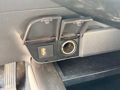 Used 2023 Toyota Camry LE FWD image 31