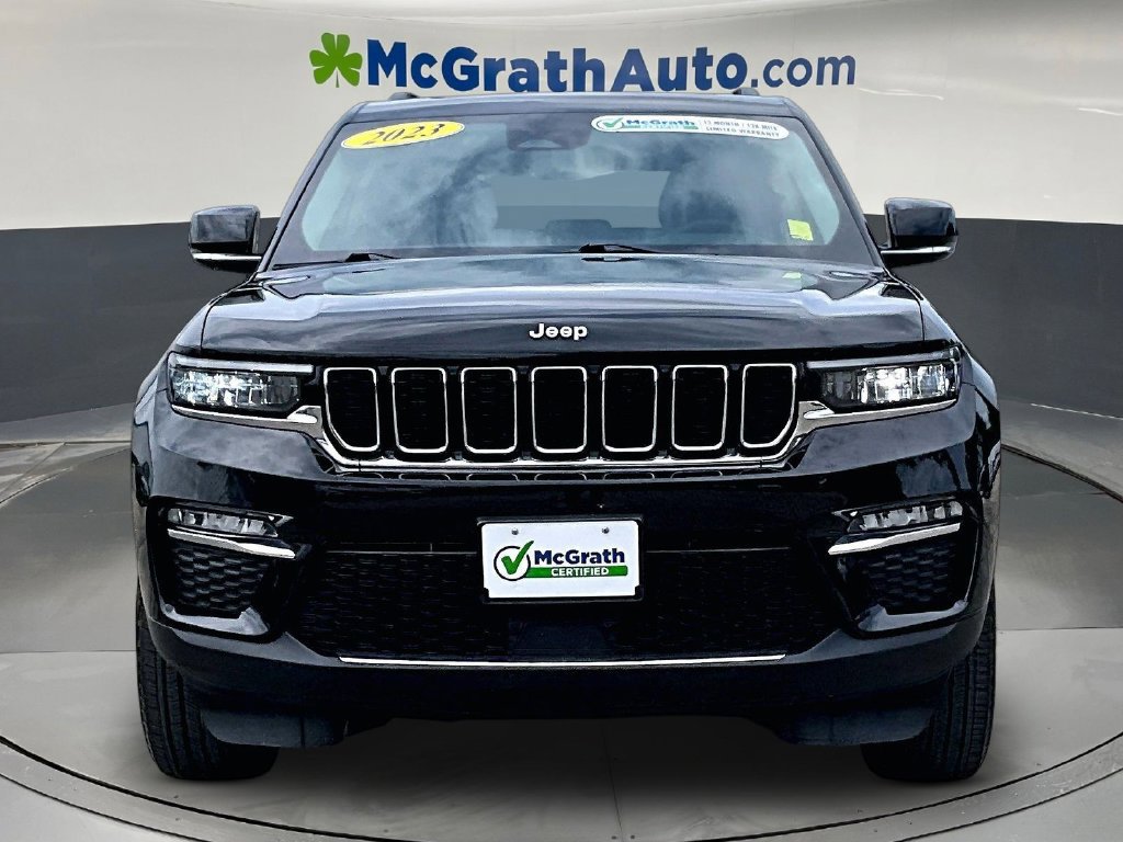 Used 2023 Jeep Grand Cherokee Limited AWD/4WD image 2