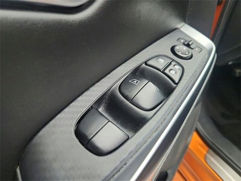 Used 2020 Nissan Sentra SR w/ Trunk Package image 16