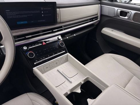 Certified 2024 Hyundai Santa Fe Calligraphy FWD image 19