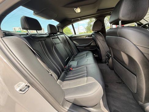 Used 2021 BMW 540i w/ M Sport Package RWD image 30