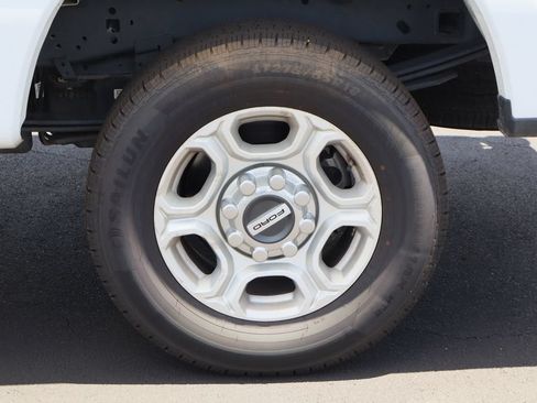 Used 2026 Ford F250 XLT AWD/4WD image 30