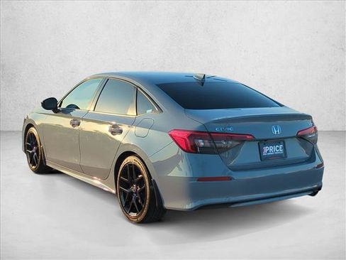 Used 2023 Honda Civic Sport image 8