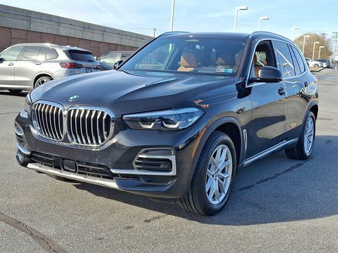 Certified 2022 BMW X5 xDrive40i image 3