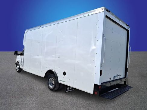 New 2026 Chevrolet Express 4500 w/ Power Convenience Package RWD image 4