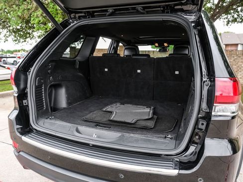 Used 2022 Jeep Grand Cherokee Limited w/ Tech Group image 60