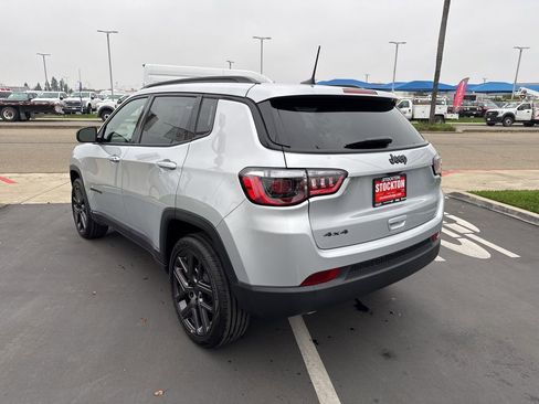 New 2026 Jeep Compass Latitude image 7