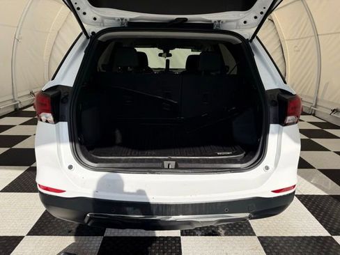 Used 2023 Chevrolet Equinox LT w/ LPO, Floor Liner Package AWD/4WD image 4