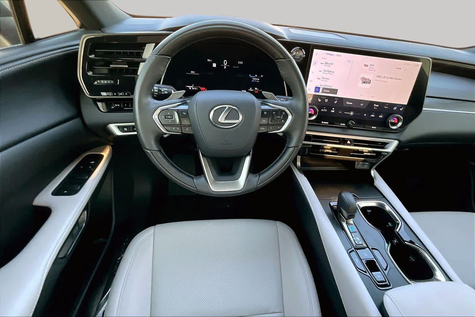 Used 2025 Lexus RX 350 Premium FWD image 14