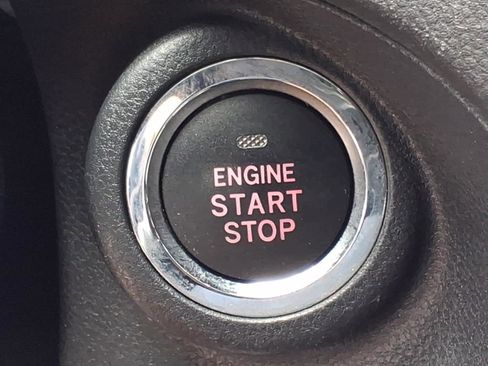 Used 2022 Subaru Forester Premium image 40