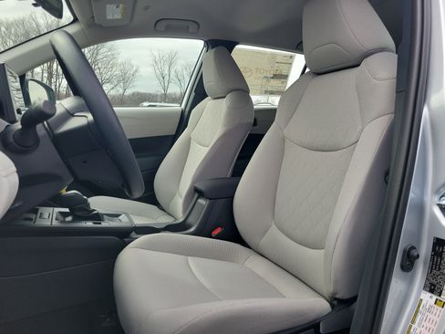 New 2026 Toyota Corolla Cross L image 20