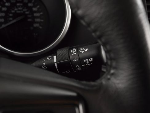 Used 2018 Toyota Sequoia Platinum image 46