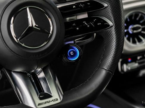 Used 2025 Mercedes-Benz G 63 AMG 4MATIC image 49