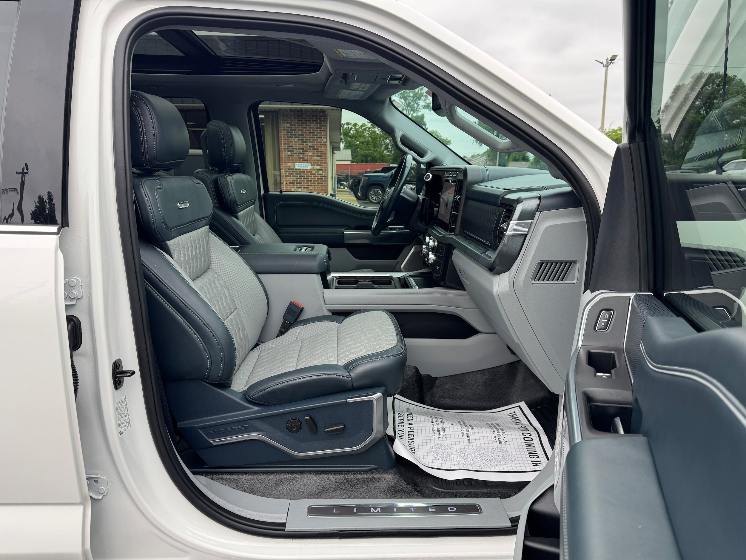 Used 2024 Ford F450 Limited w/ FX4 Off-Road Package AWD/4WD image 16