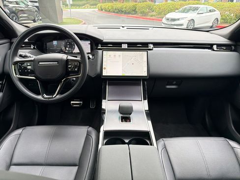 Used 2026 Land Rover Range Rover Velar Dynamic SE image 16