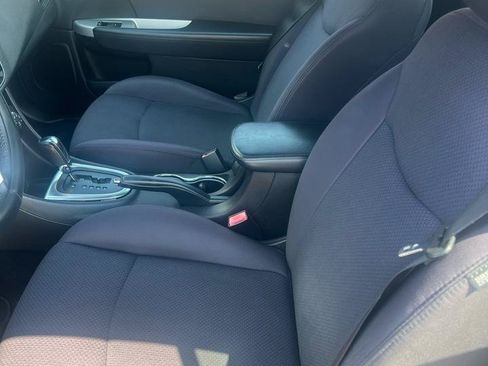Used 2014 Chrysler 200 Touring FWD image 17