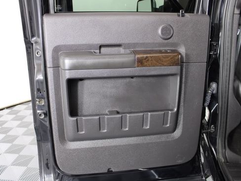 Used 2016 Ford F450 Platinum AWD/4WD image 33