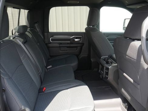 New 2026 RAM 3500 Big Horn AWD/4WD image 29