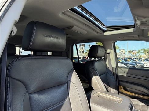 Used 2017 GMC Yukon Denali w/ Open Road Package image 43
