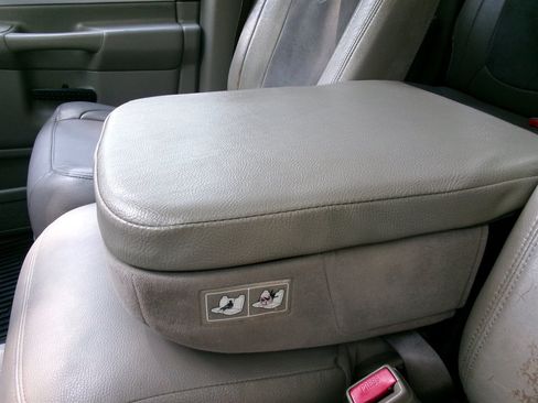 Used 2005 Dodge Ram 1500 Truck SLT RWD image 15