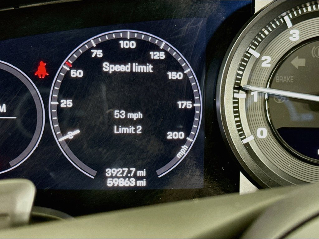Used 2020 Porsche 911 Carrera RWD image 11