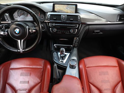 Used 2015 BMW M4 Coupe RWD image 2