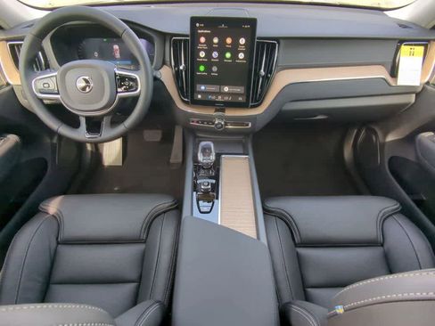 New 2026 Volvo XC60 T8 Ultra w/ Protection Package Premier AWD/4WD image 14